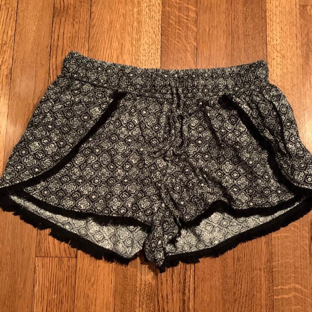 American Eagle Flowy Shorts